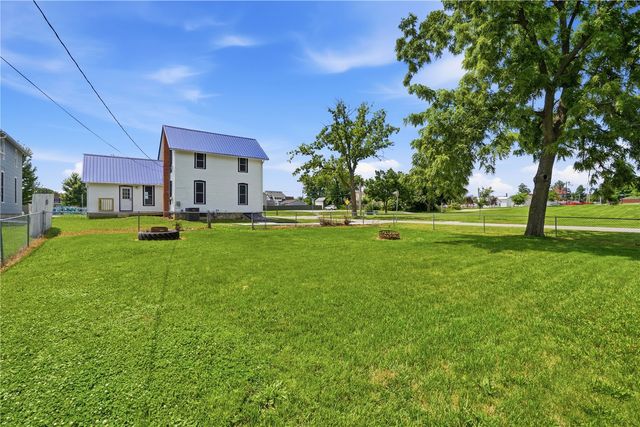 1405 5th Avenue, Marion, IA 52402