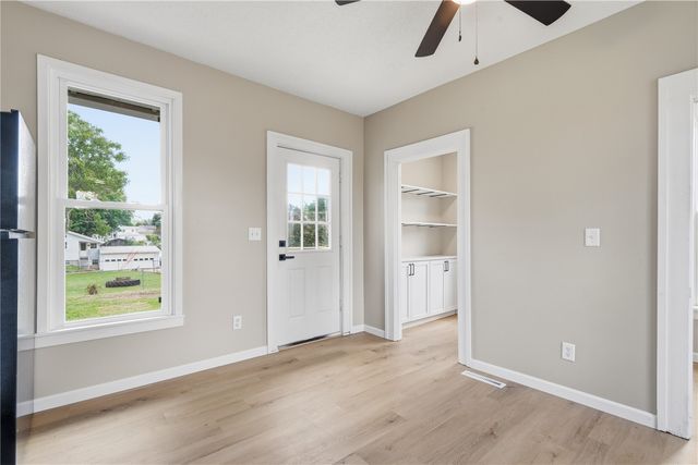 1405 5th Avenue, Marion, IA 52402