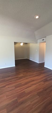 6717 Loma Vista Drive 6719, Fort Worth, TX 76133