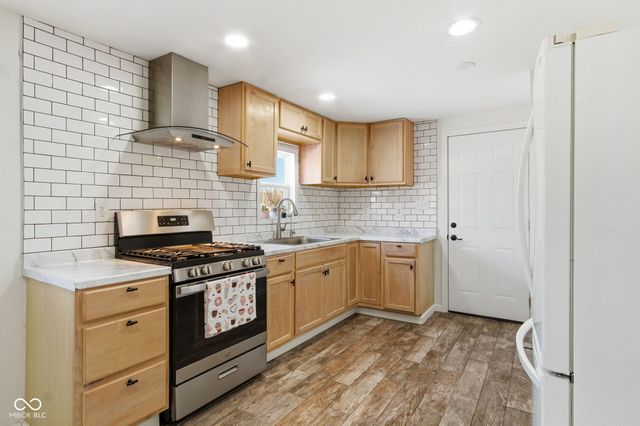 2310 Halford Street, Anderson, IN 46016