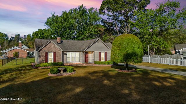 1107 Gould Road, Jacksonville, NC 28540