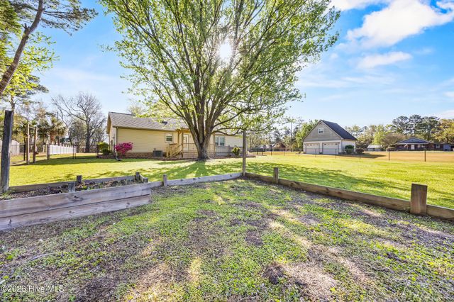 1107 Gould Road, Jacksonville, NC 28540