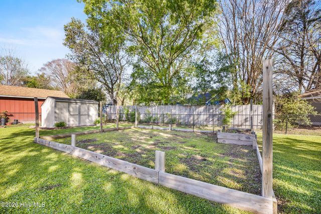 1107 Gould Road, Jacksonville, NC 28540