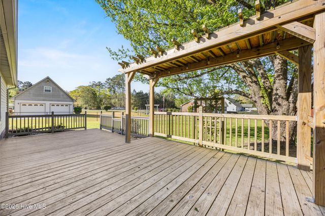 1107 Gould Road, Jacksonville, NC 28540