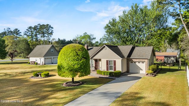 1107 Gould Road, Jacksonville, NC 28540