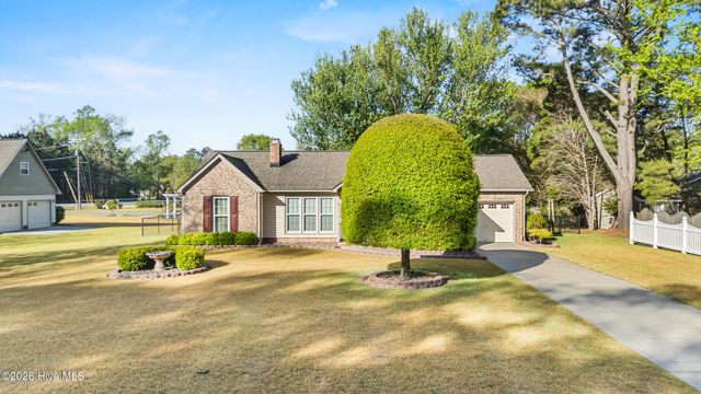 1107 Gould Road, Jacksonville, NC 28540