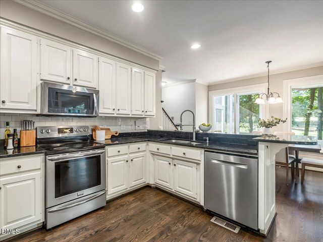 5420 Lake Edge Drive, Holly Springs, NC 27540