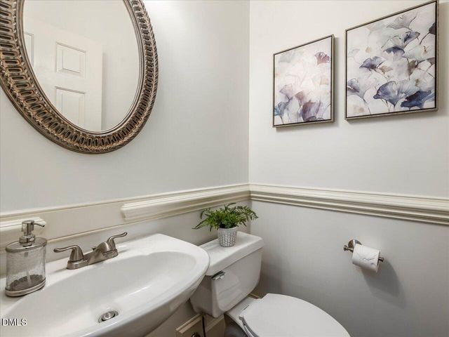 5420 Lake Edge Drive, Holly Springs, NC 27540