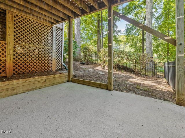 5420 Lake Edge Drive, Holly Springs, NC 27540