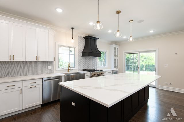1635 Sequoia Trail, Glenview, IL 60025