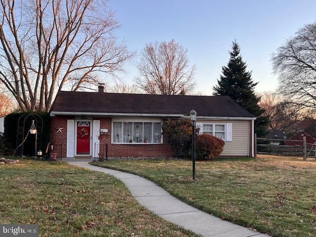 18 MULBERRY LN, Plymouth Meeting, PA 19462