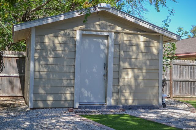 2814 BURNING HILL, San Antonio, TX 78247