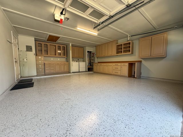 2814 BURNING HILL, San Antonio, TX 78247