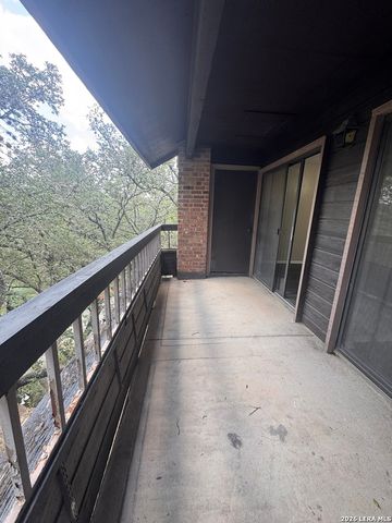 4212 Medical Dr Unit 423, San Antonio, TX 78229