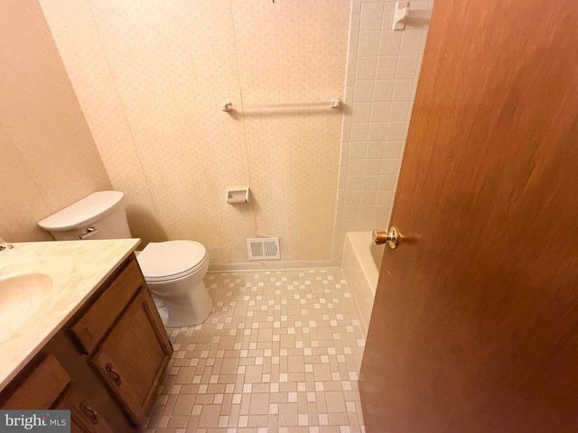 12003 HAZEM CT, Fort Washington, MD 20744