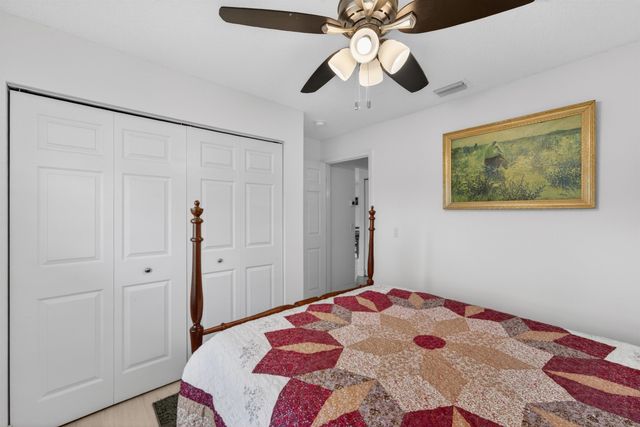 58 Providence Ln, Palm Coast, FL 32164