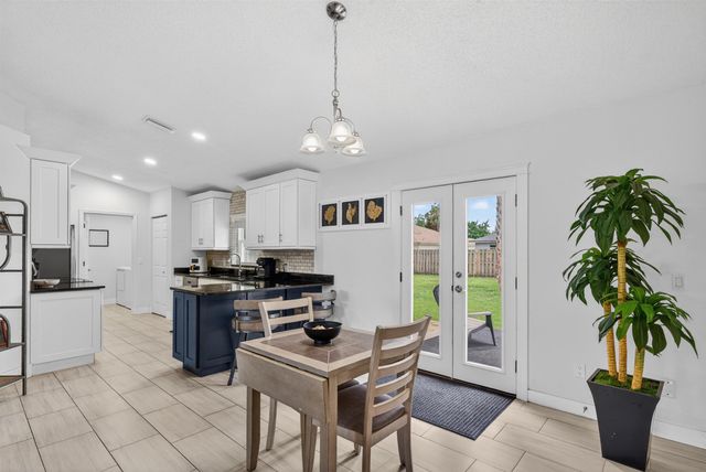 58 Providence Ln, Palm Coast, FL 32164