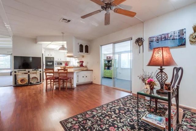 276 N El Camino Real 97, Oceanside, CA 92058