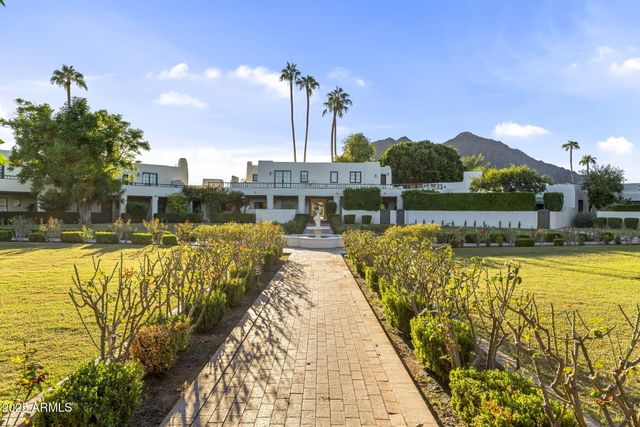 5101 N CASA BLANCA Drive 317, Paradise Valley, AZ 85253