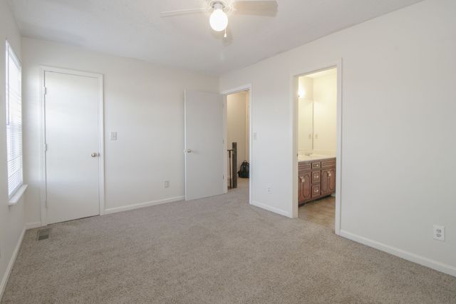 2000 Tynewood Drive, Clarksville, TN 37042