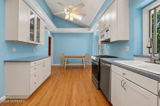 275 Ocean Boulevard, Atlantic Highlands, NJ 07716