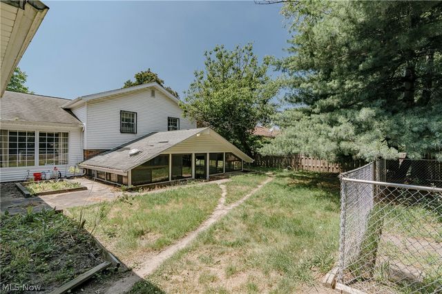 477 Snavely Road, Richmond Heights, OH 44143