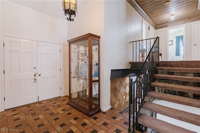 477 Snavely Road, Richmond Heights, OH 44143