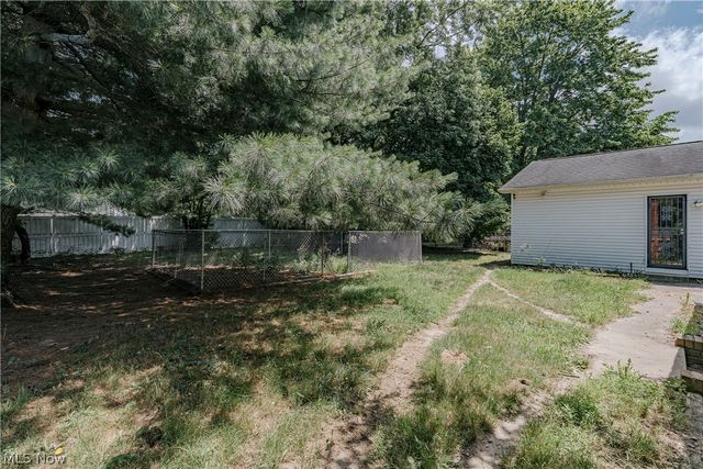 477 Snavely Road, Richmond Heights, OH 44143