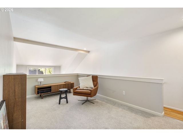 10247 Nw VILLAGE HEIGHTS Dr, Portland, OR 97229