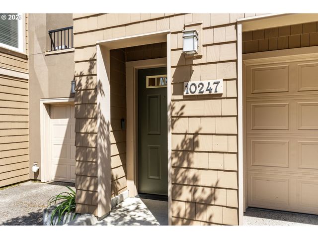 10247 Nw VILLAGE HEIGHTS Dr, Portland, OR 97229