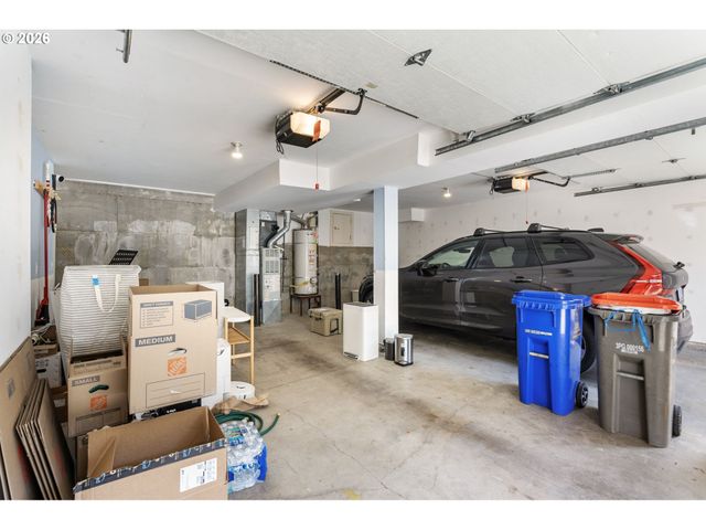 10247 Nw VILLAGE HEIGHTS Dr, Portland, OR 97229