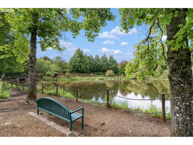 10247 Nw VILLAGE HEIGHTS Dr, Portland, OR 97229