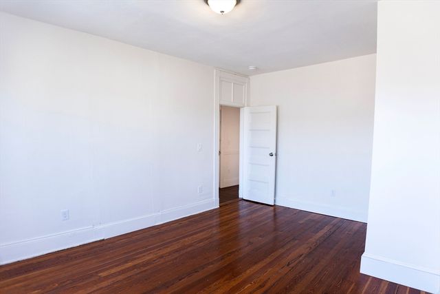 866 Huntington Ave 3, Boston, MA 02115