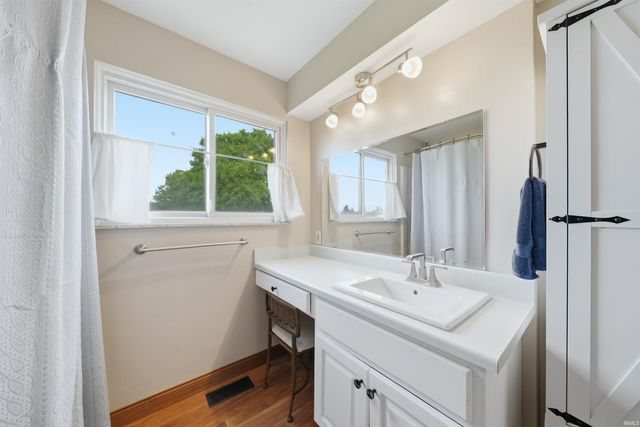 5310 N SR 101, Woodburn, IN 46797