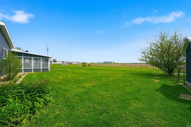 5310 N SR 101, Woodburn, IN 46797