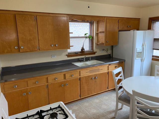 3826 Clarence Avenue, Berwyn, IL 60402