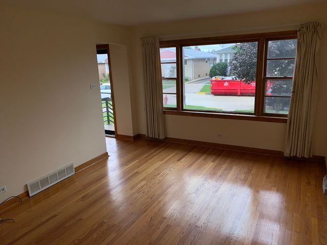 3826 Clarence Avenue, Berwyn, IL 60402
