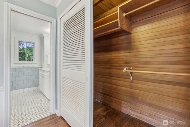 16255 38th Avenue NE, Lake Forest Park, WA 98155