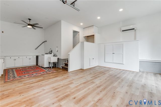 510 Red Maple Dr, Manakin Sabot, VA 23103