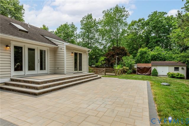510 Red Maple Dr, Manakin Sabot, VA 23103