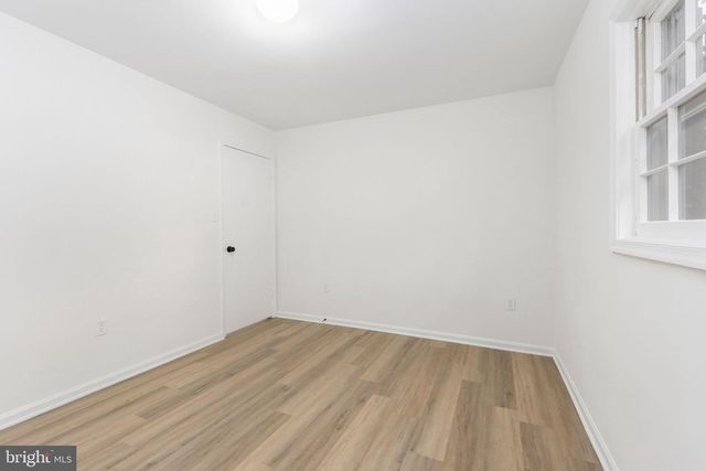 4215 SLEEPY LAKE DR, Fairfax, VA 22033