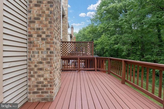 4215 SLEEPY LAKE DR, Fairfax, VA 22033