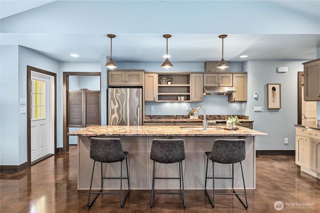 4808 Cedar Lane, Blaine, WA 98230