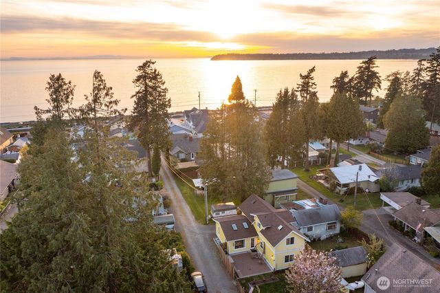 4808 Cedar Lane, Blaine, WA 98230