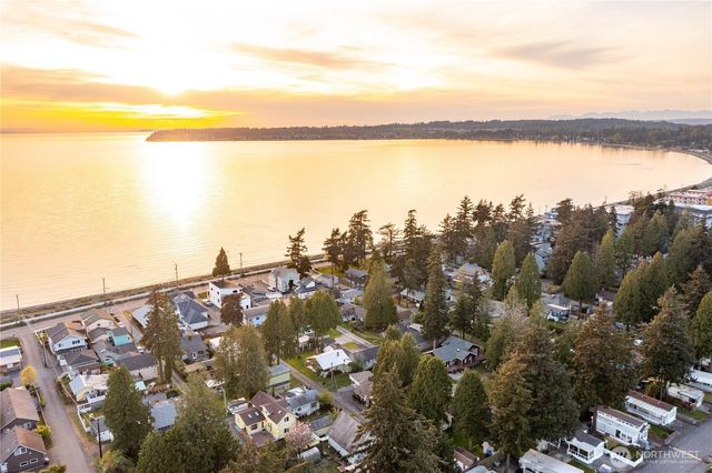 4808 Cedar Lane, Blaine, WA 98230