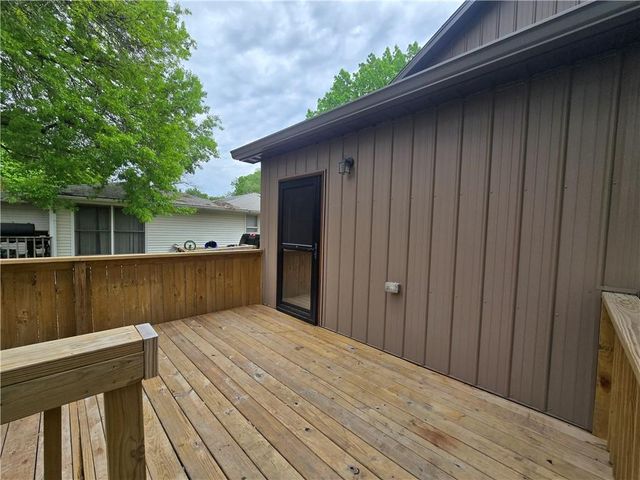 1824 S Grand Avenue, Sedalia, MO 65301