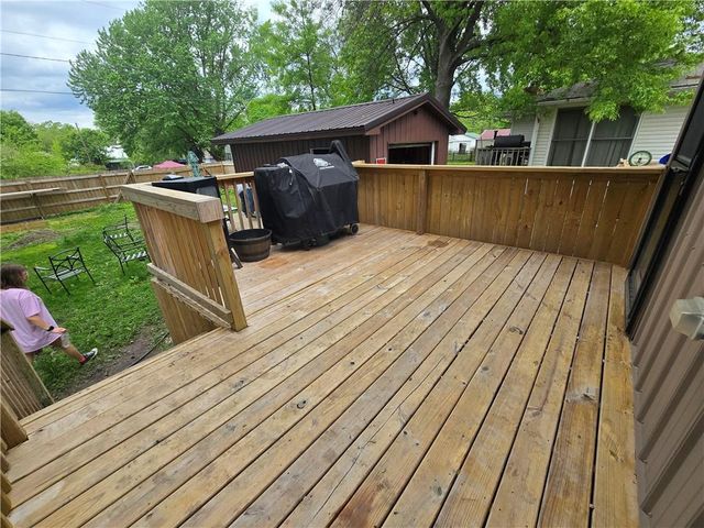 1824 S Grand Avenue, Sedalia, MO 65301