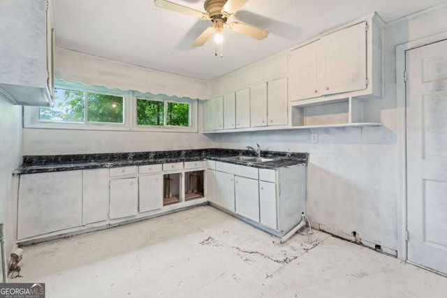 5 N Washington Street, Summerville, GA 30747