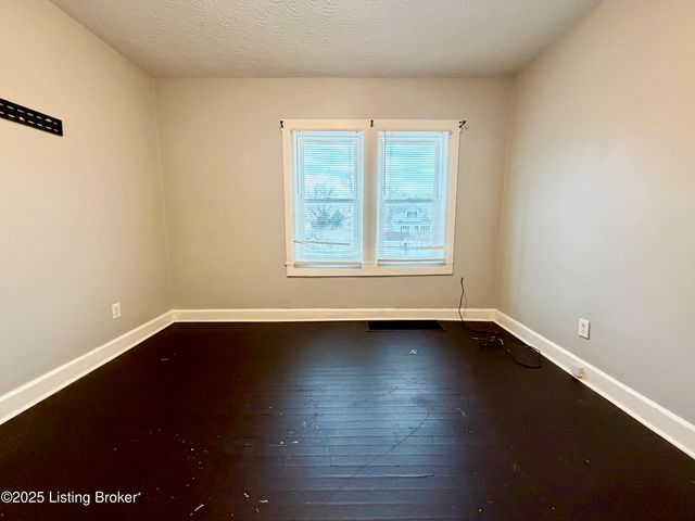 121 E 14th St 2, New Albany, IN 47150