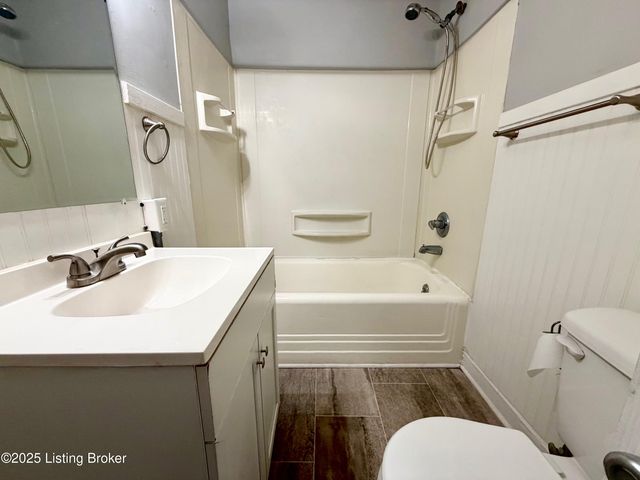 121 E 14th St 2, New Albany, IN 47150